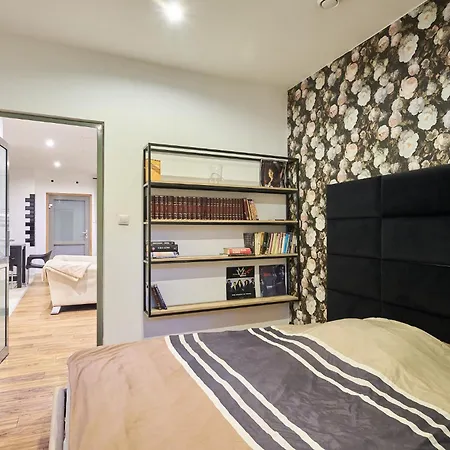 Apartman Gold 3 *